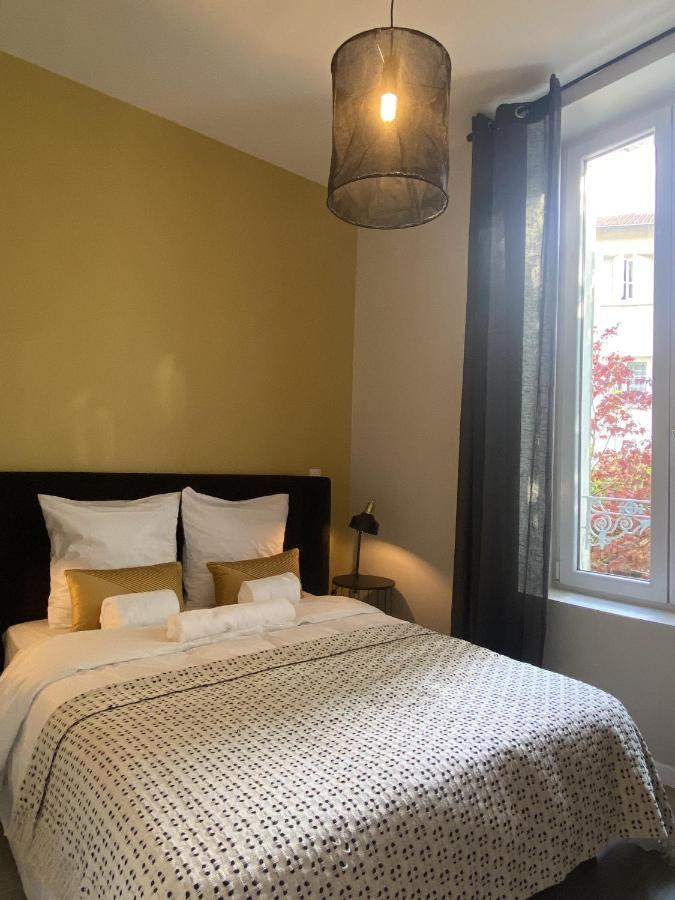 La note dorée Vichy Extérieur photo