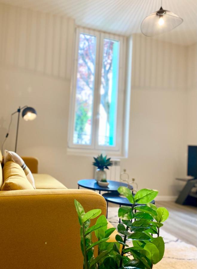 La note dorée Vichy Extérieur photo